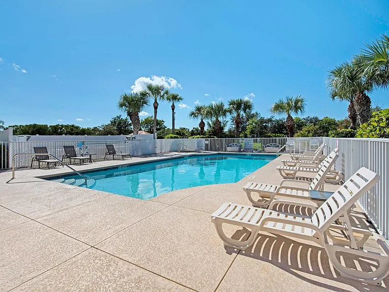 820 Del Rio Way #504 — Photo 41