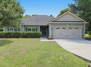 801 Lavender Court, Hubert, NC 28539