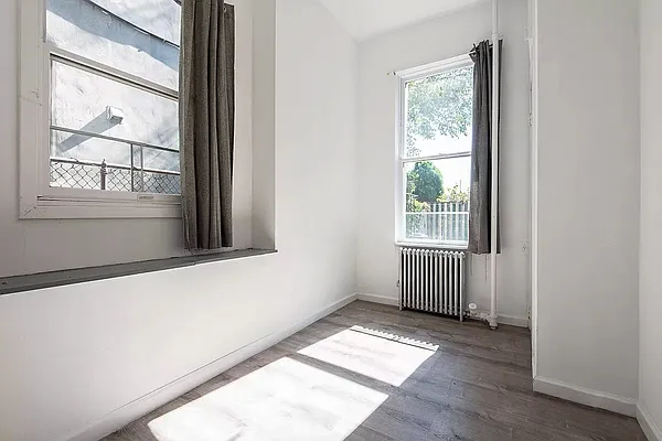 Rented by Corcoran | media 27