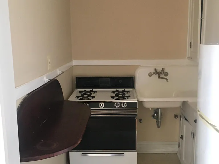 3121 N Hamlin Ave #3J — Photo 7