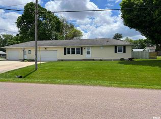 601 W Greenwood Ave, Jacksonville, IL 62650