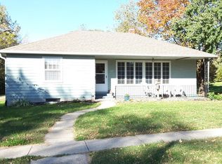 509 W 2nd St, Maryville, MO 64468