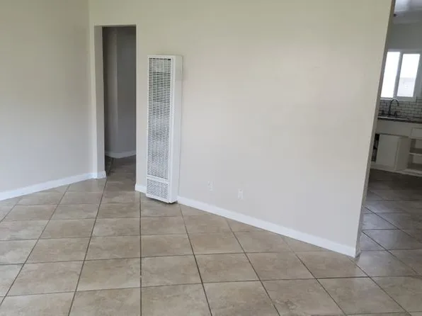 13103 Kornblum Ave #C, Hawthorne, CA 90250