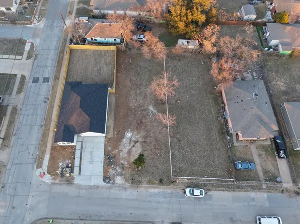 2806 Carter St, Dallas, TX 75210