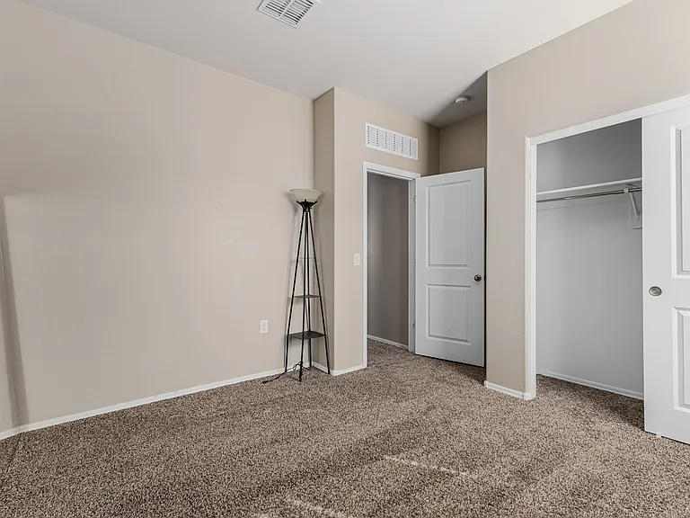 4656 W Nutmeg Ave — Photo 16