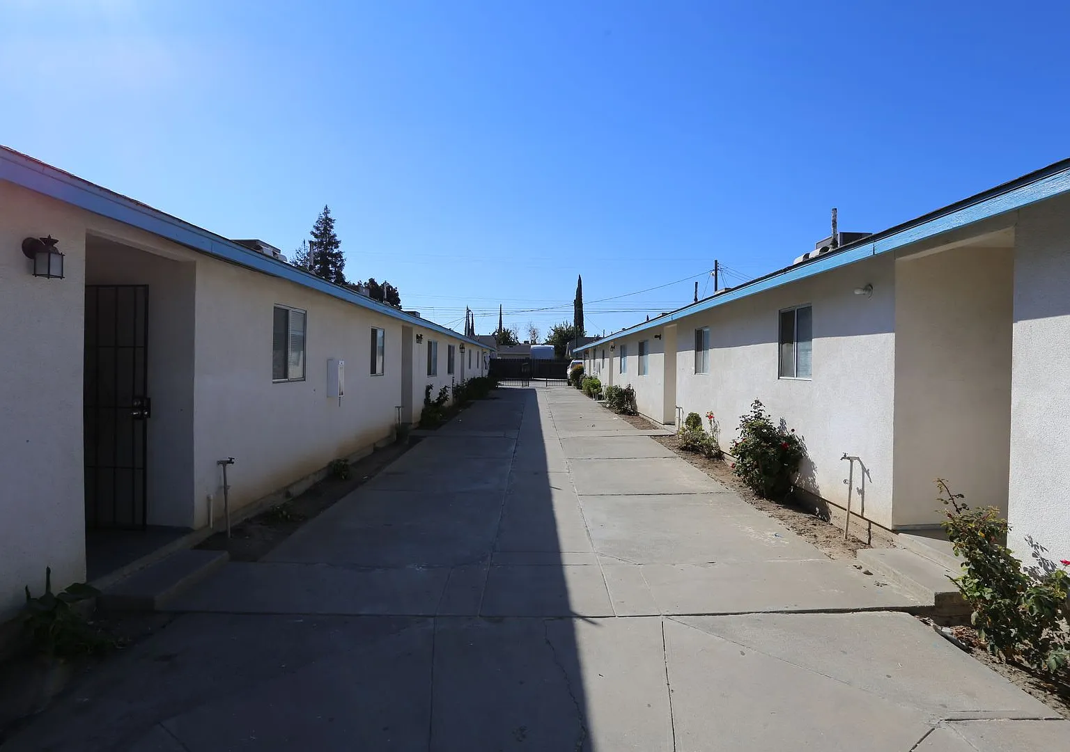 207 G Street — Photo 1