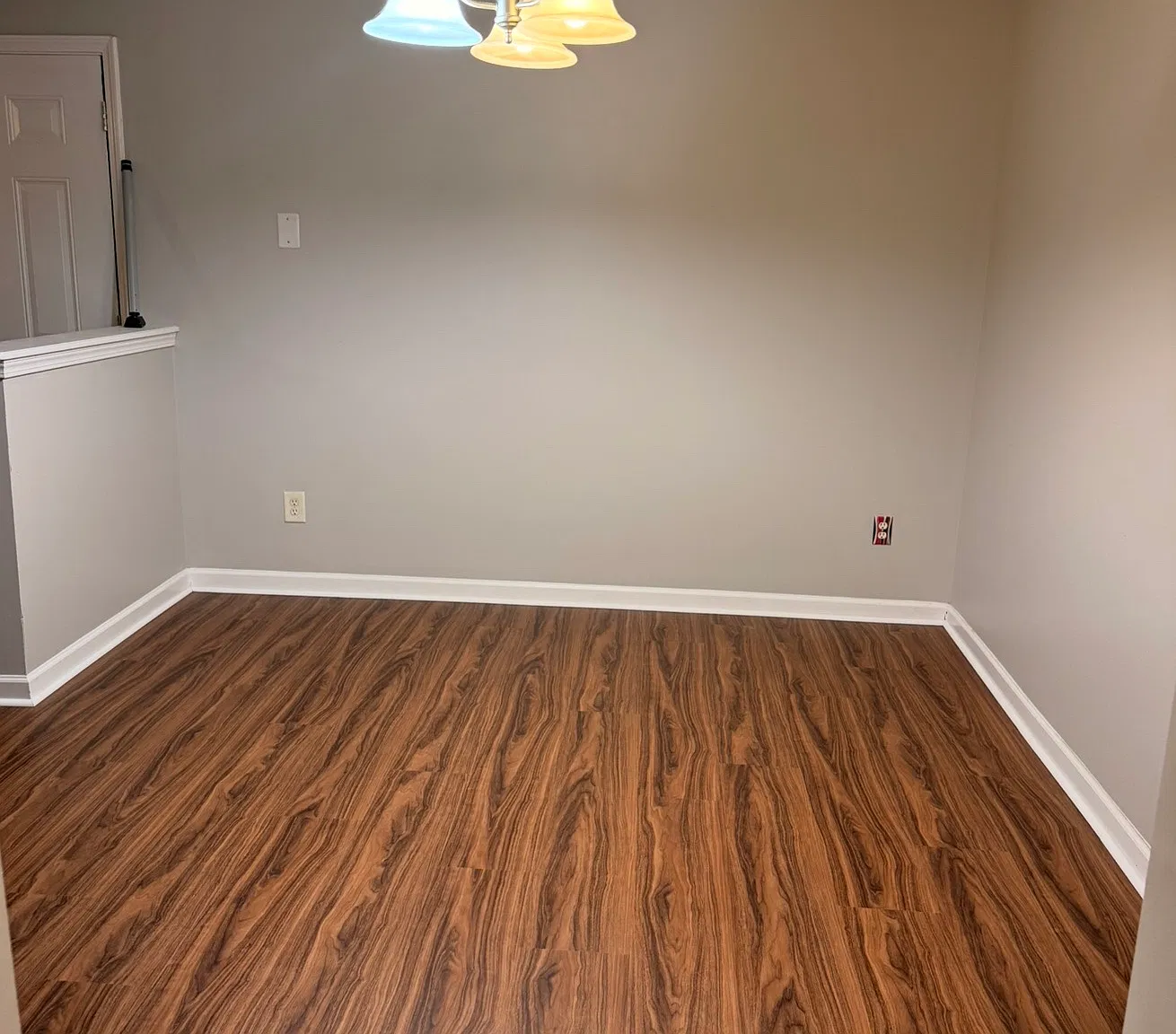 3 bed, 1350 sqft, $1,600 — Photo 2