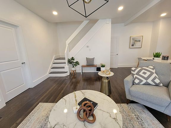 3rd image of 60 Bradstreet Ave #60