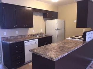 4532 Jenewein Rd, Fitchburg, WI 53711