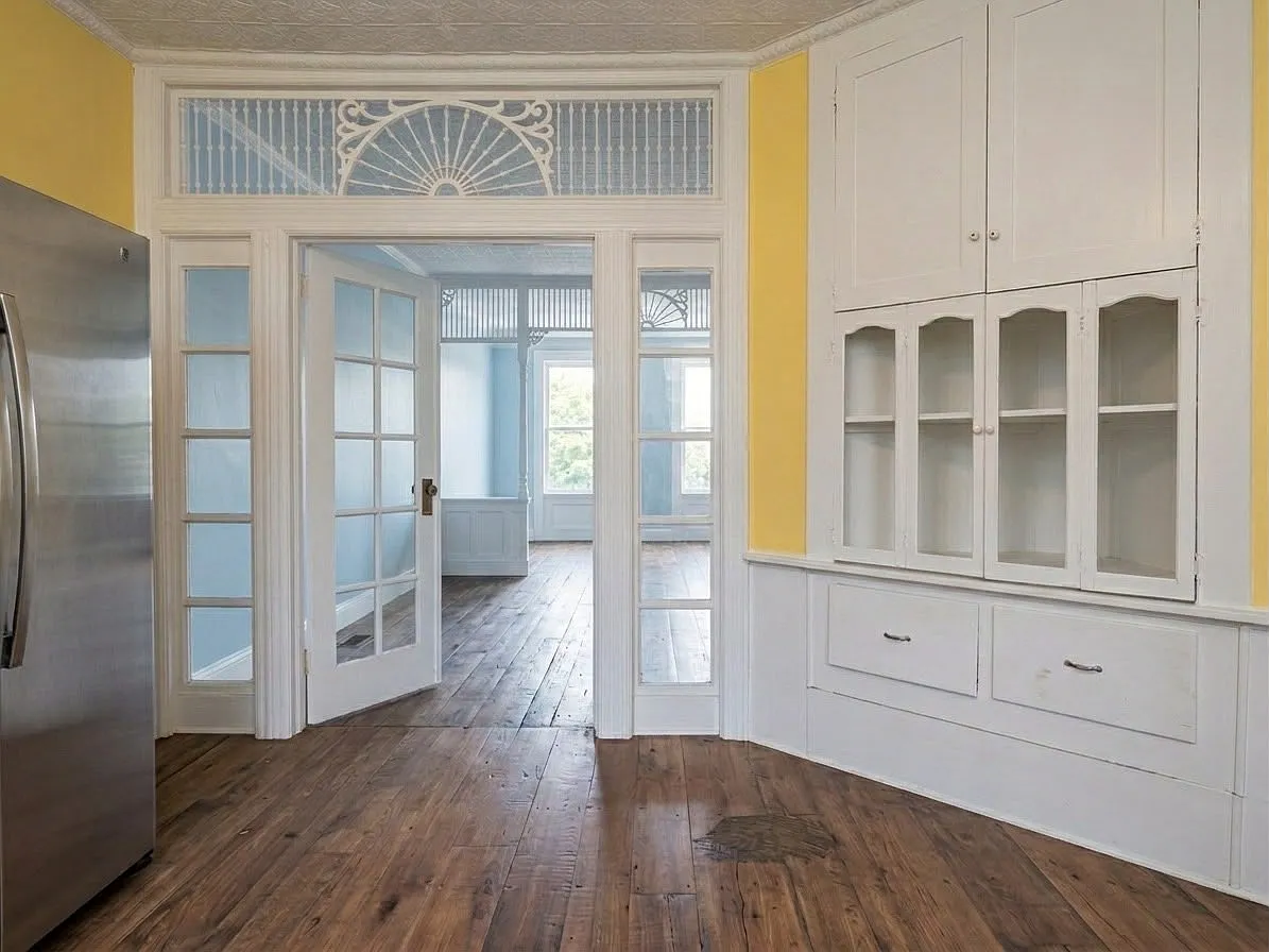 423 Metropolitan Avenue — Photo 3