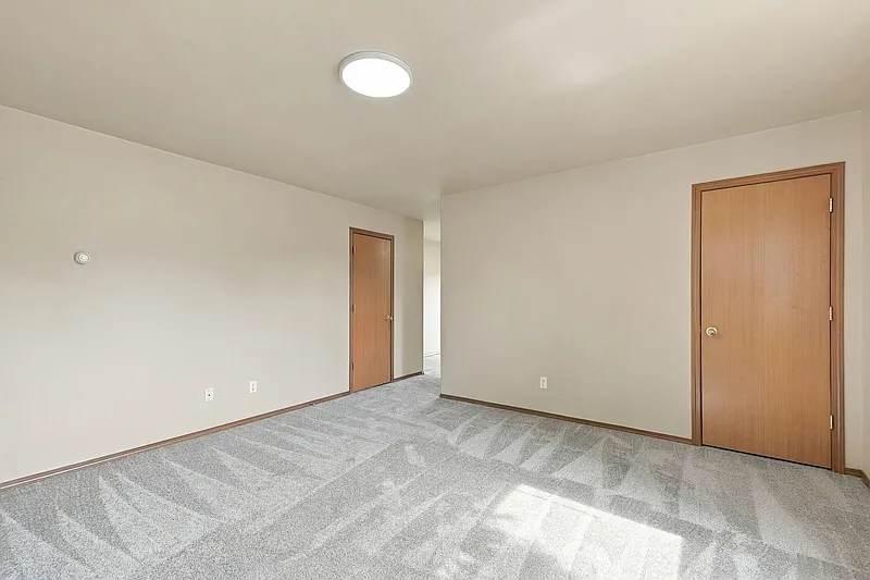 3 bed, 2.5 bath, 1116 sqft, $1,850 — Photo 3