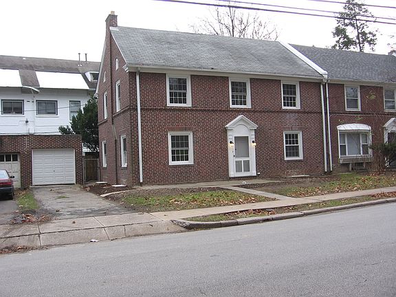 Front - Brick twin