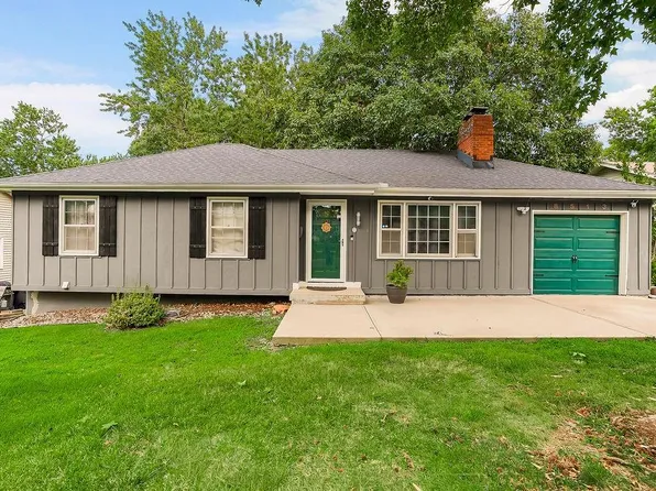 8513 Arlington Ave, Raytown, MO 64138