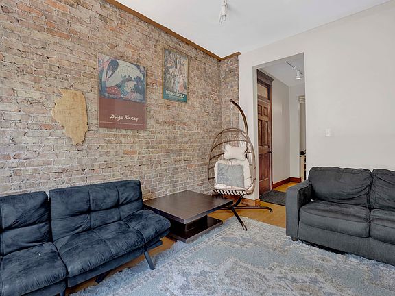 3rd image of 1404 W Flournoy St APT 1