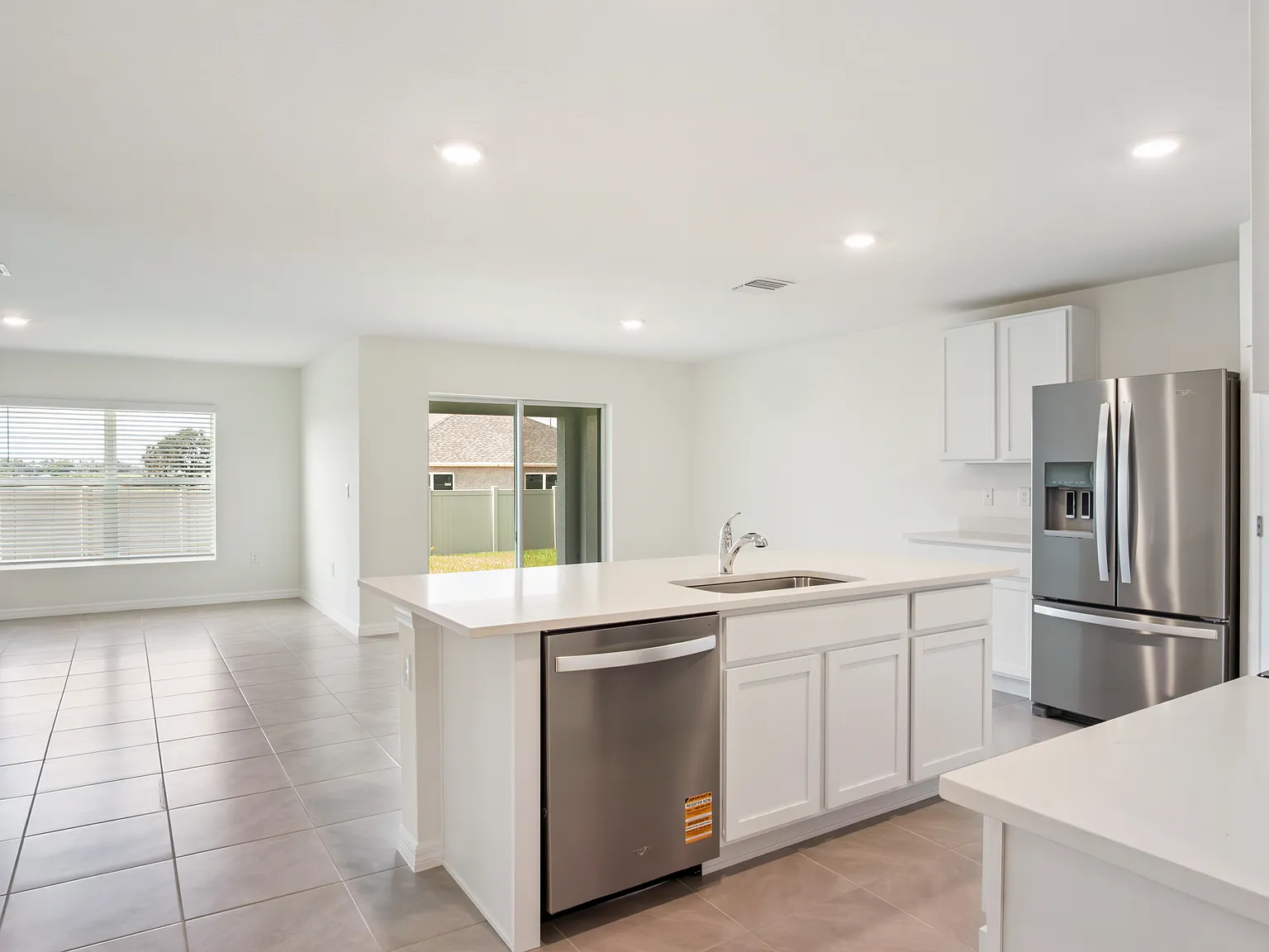 4 bed, 1828 sqft, $2,250 — Photo 4
