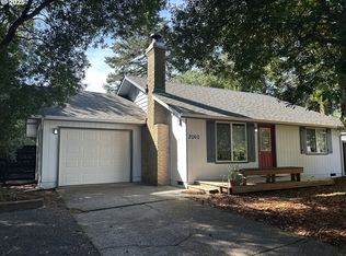 2060 20th St, Florence, OR 97439