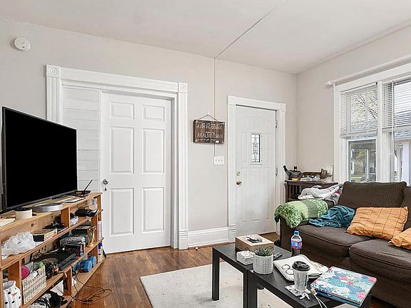4th image of 1037 Jennette Ave NW APT 1