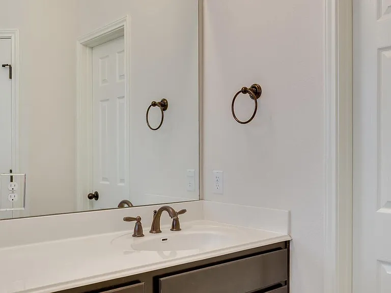 2200 Hilltop Climb Dr — Photo 23