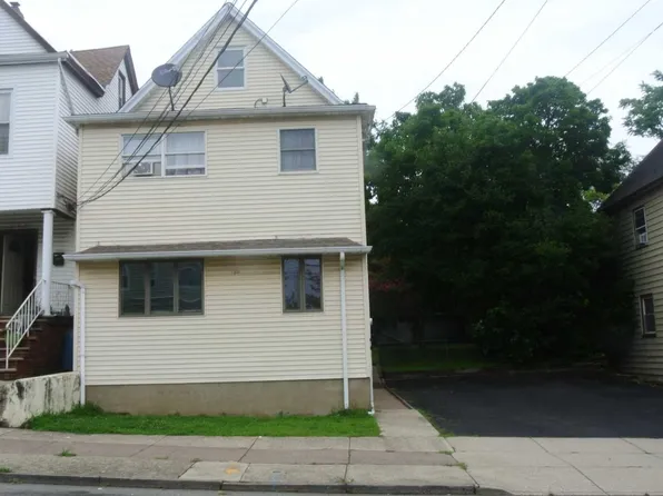 184 Cambridge Ave, Garfield, NJ 07026