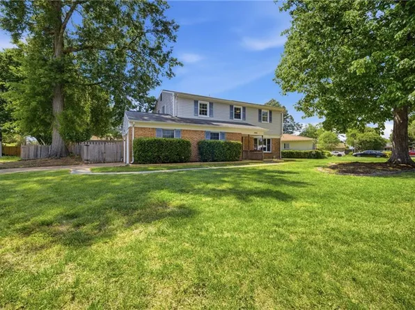 3861 Old Colony Cir, Virginia Beach, VA 23452