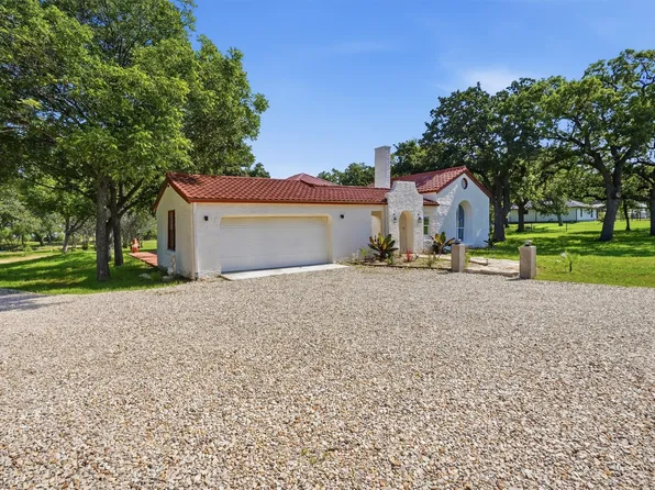 1319 E Fm 4, Cleburne, TX 76031