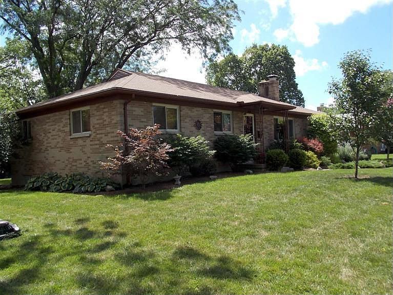 1st image of 3858 Maryknoll Dr