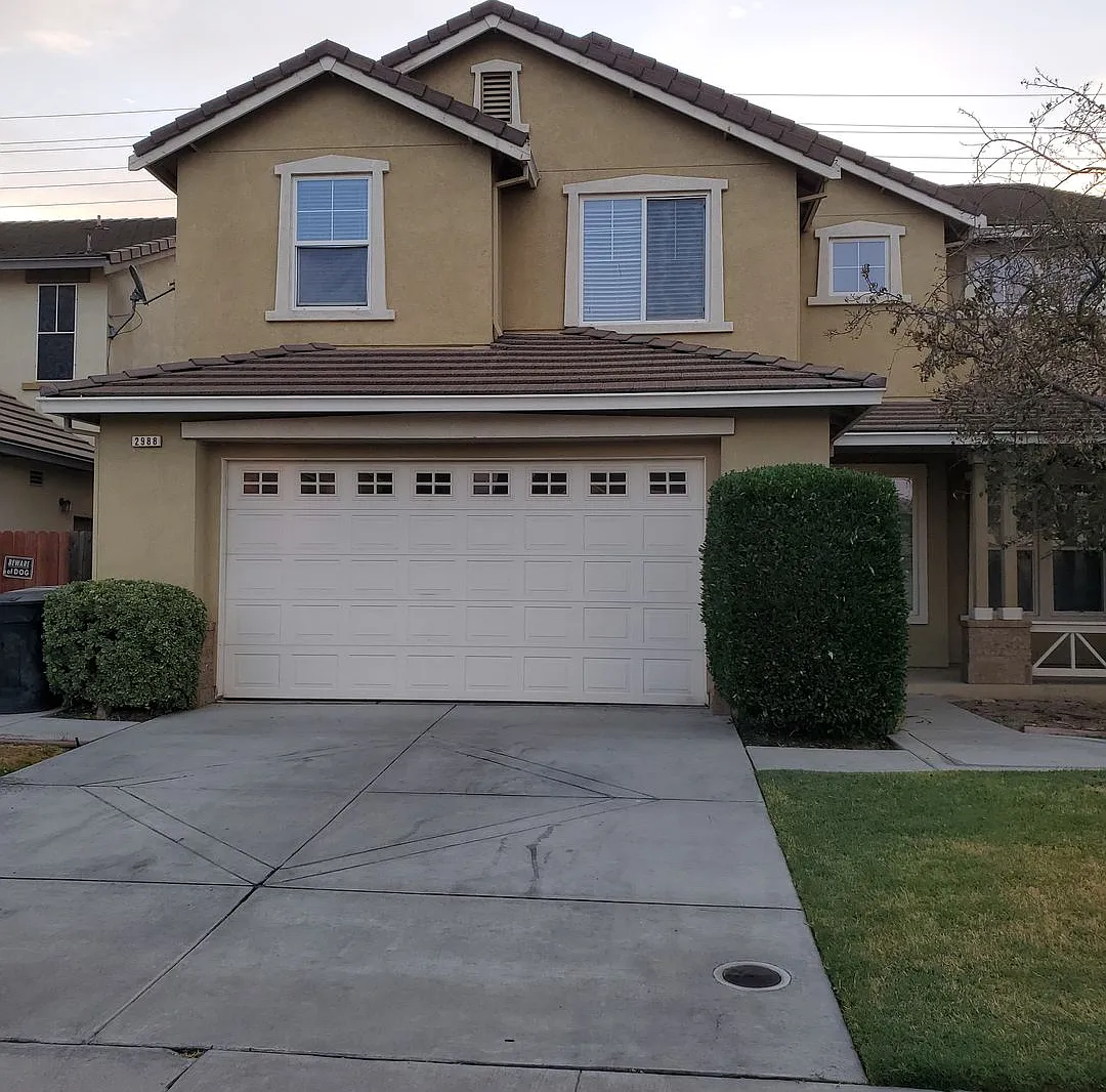 2988 Essie Way~Large Home — Photo 1
