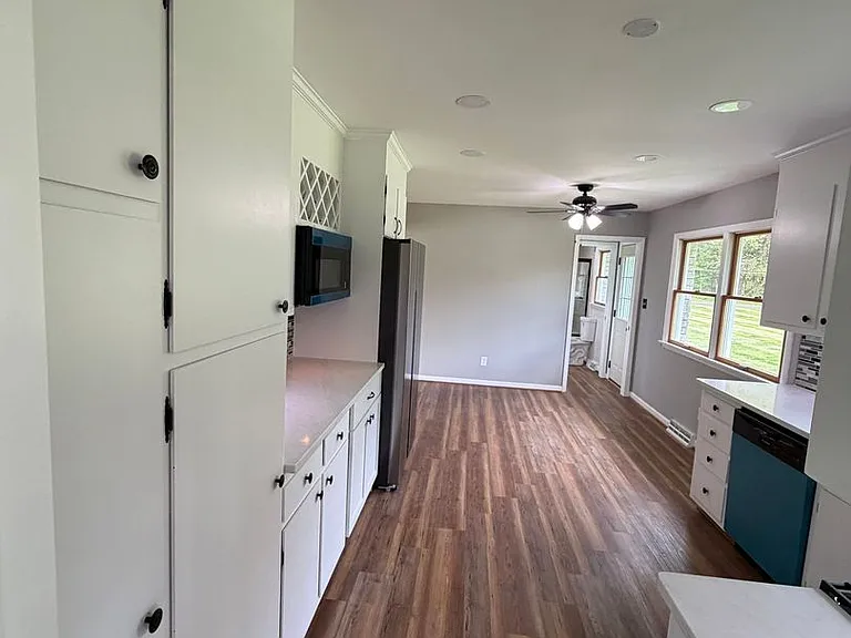 4200 Federal Hill Rd — Photo 5