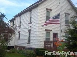 20175 N 1300 East Rd, Hudson, IL 61748