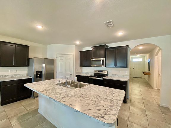 4th image of 4464 Magenta Isles Dr