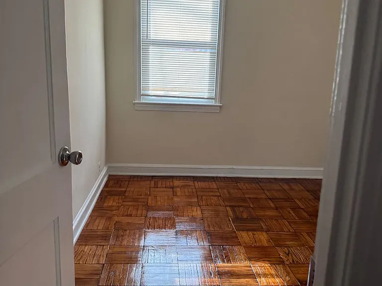 319 Anacostia Rd SE — Photo 5