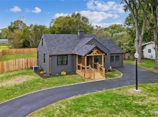 2725 Troy Rd, Springfield, OH 45504