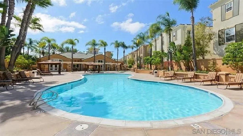 1 bed, 783 sqft, $2,800 — Photo 1