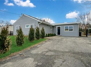 6 Dunderave Rd, White Plains, NY 10603