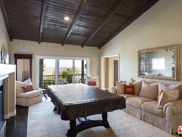 13902 Valley Vista Blvd — Photo 9