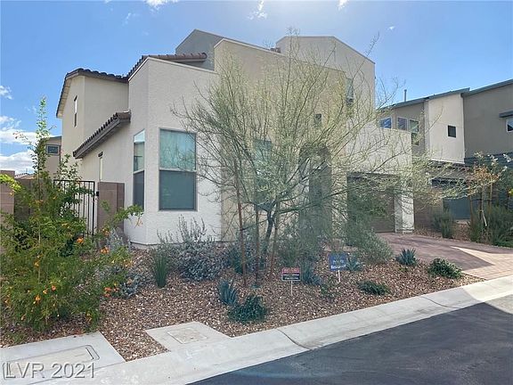 2nd image of 6125 Desert Hue Ct