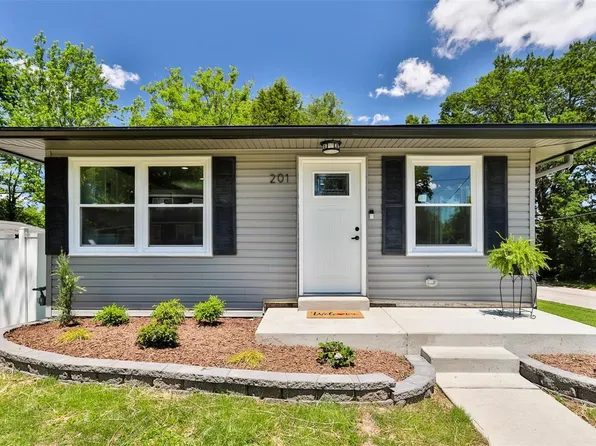 201 Eldridge Ave, Saint Louis, MO 63119