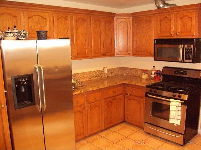 BRAND NEW KITCHEN!