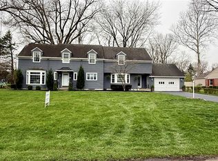 2 Orchard Dr, Piqua, OH