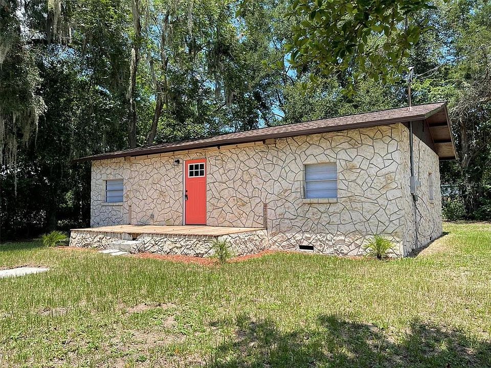 1st image of 18713 CHARLOTTE AVENUE