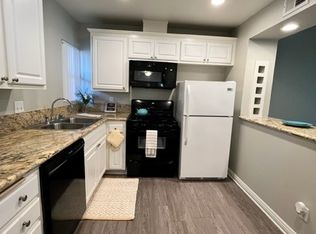 770 El Cerrito Dr #18, Riverside, CA 92507