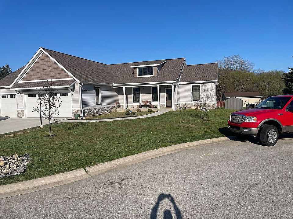 1st image of 52050 Stafford Ct