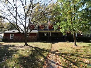 5011 Paddington Dr, Toledo, OH 43623