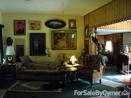 Looking NW on a late fall morning
						:
						It's really early...with frost....and of course the remains of autumn.