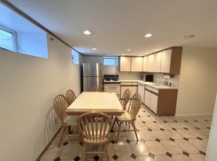 21-26 42nd St #1G, Astoria, NY 11105
