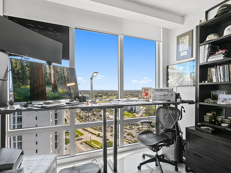 1 Water Club Way #Penthouse 2204 — Photo 30