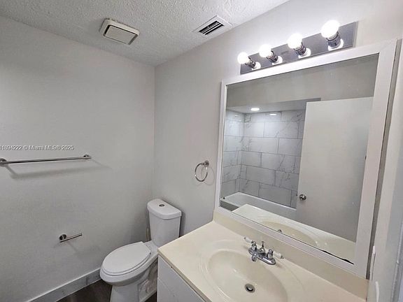5th image of 4247 Willow Pond Cir #2B