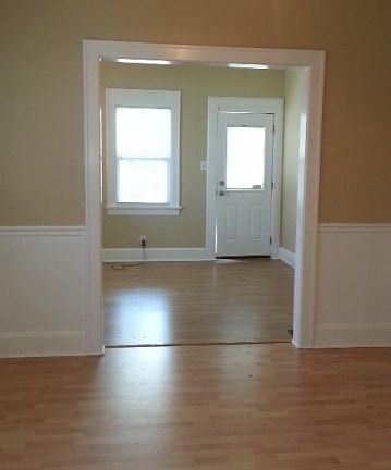 5th image of 1710 Sterling Ave
