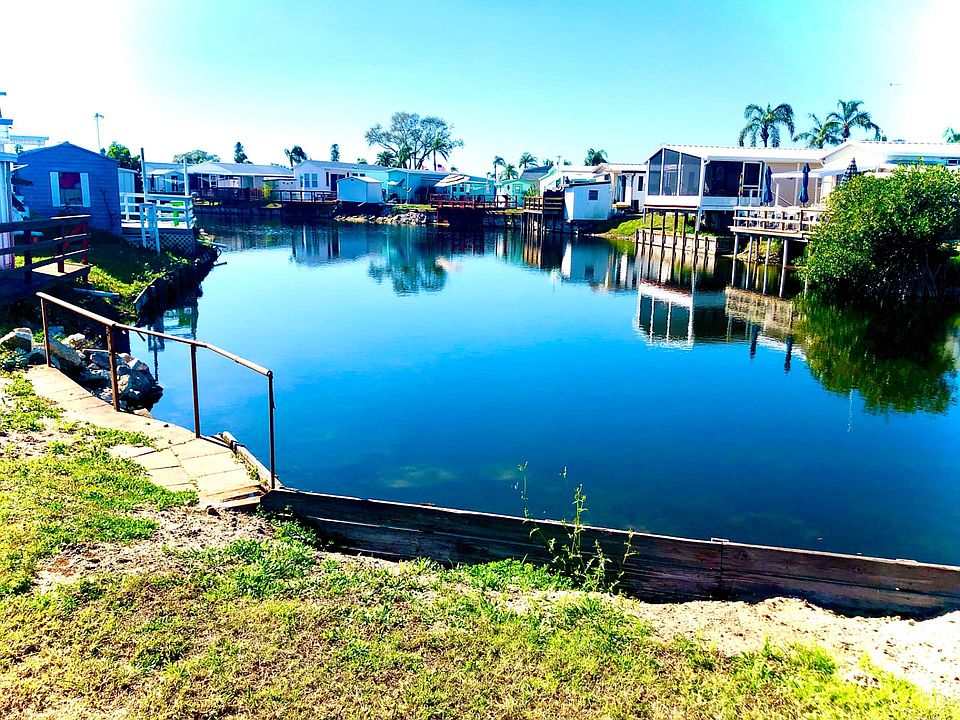 1st image of 3952 Honolulu Dr #554