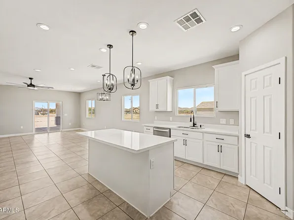 20419 W MOUNTAIN SAGE Drive, Buckeye, AZ 85326